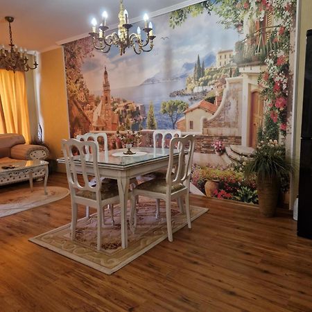 Luxury Apartment Amalfi 300 M From The Beach Varna Eksteriør billede