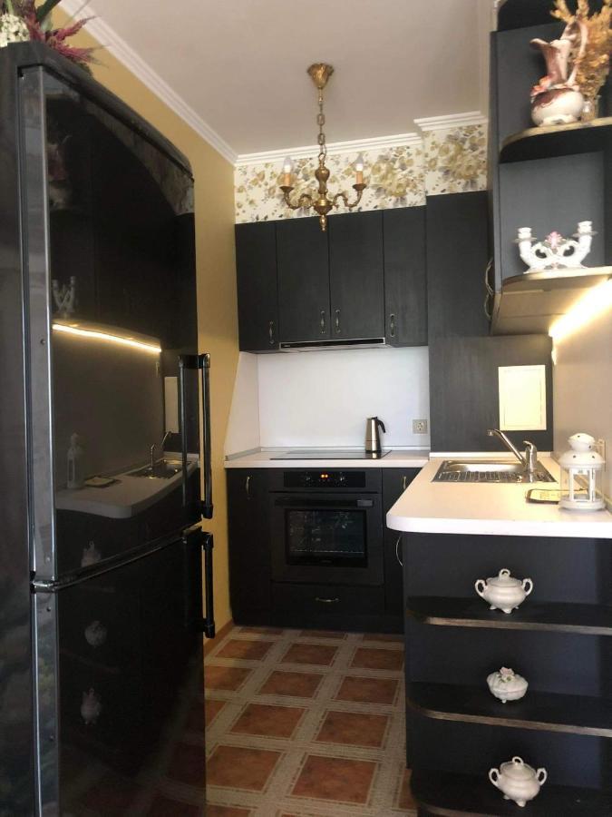 Luxury Apartment Amalfi 300 M From The Beach Varna Eksteriør billede