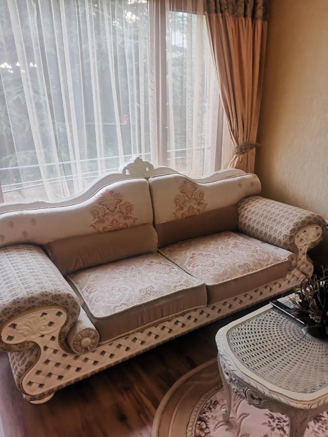 Luxury Apartment Amalfi 300 M From The Beach Varna Eksteriør billede